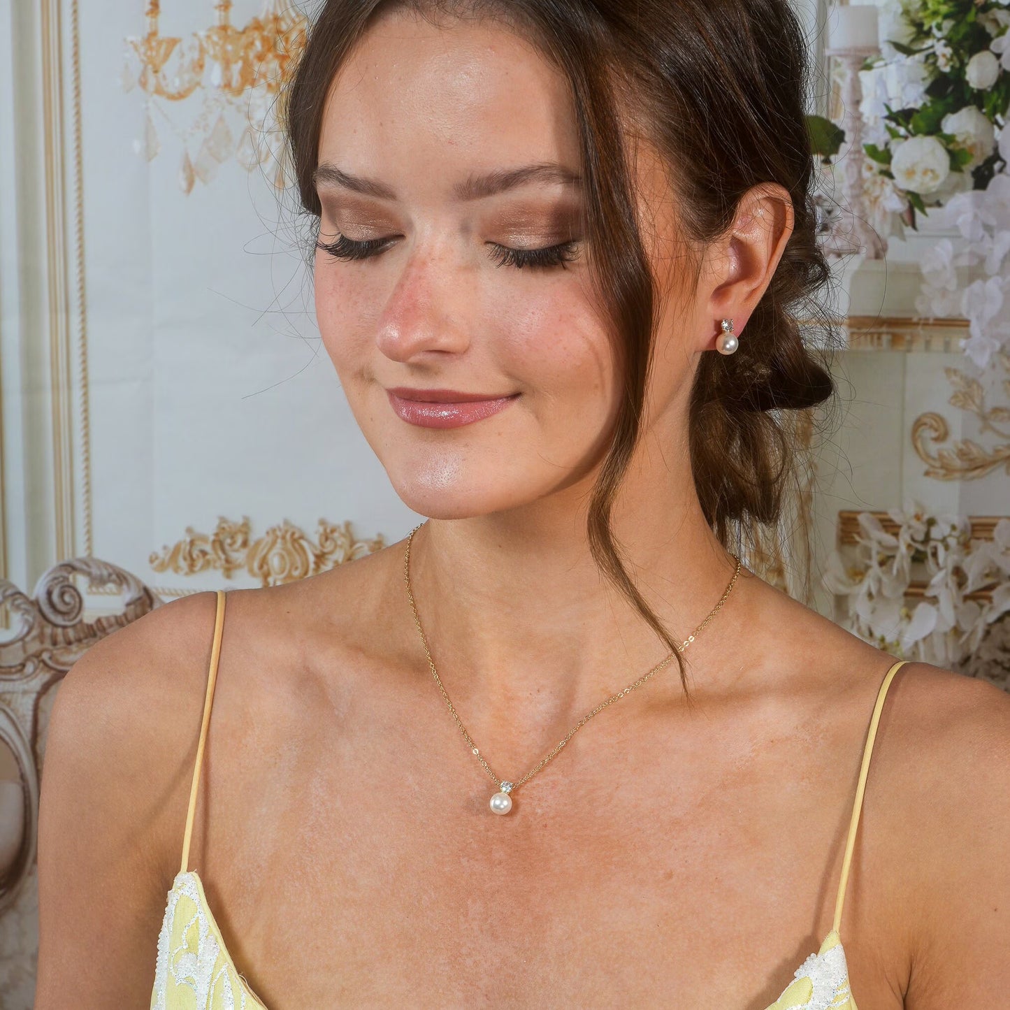 Lustrous Whisper Pearl Necklace – Timeless Elegance for Her Special Day